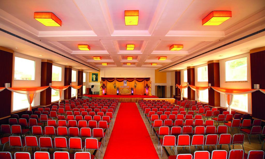 Sterling V Grand Madurai Hotel Exterior photo