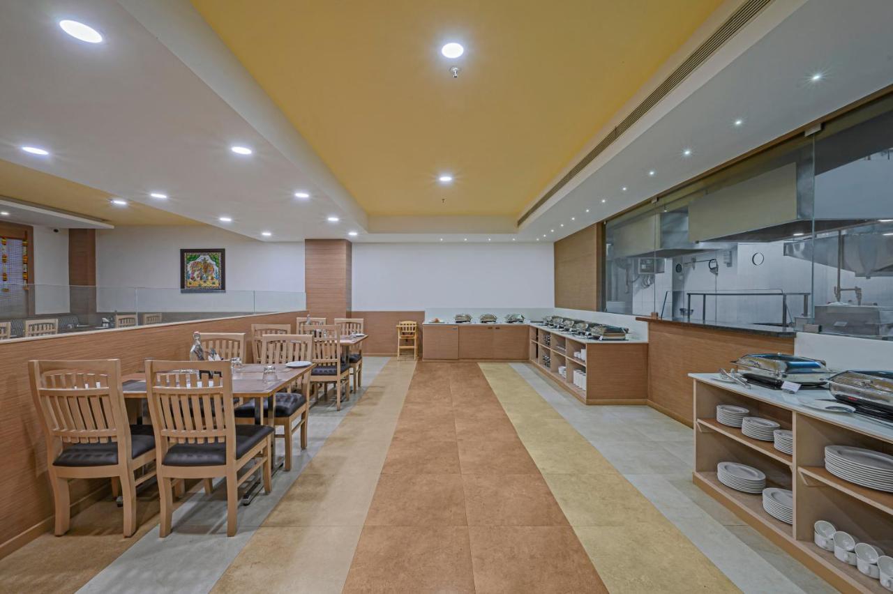 Sterling V Grand Madurai Hotel Exterior photo
